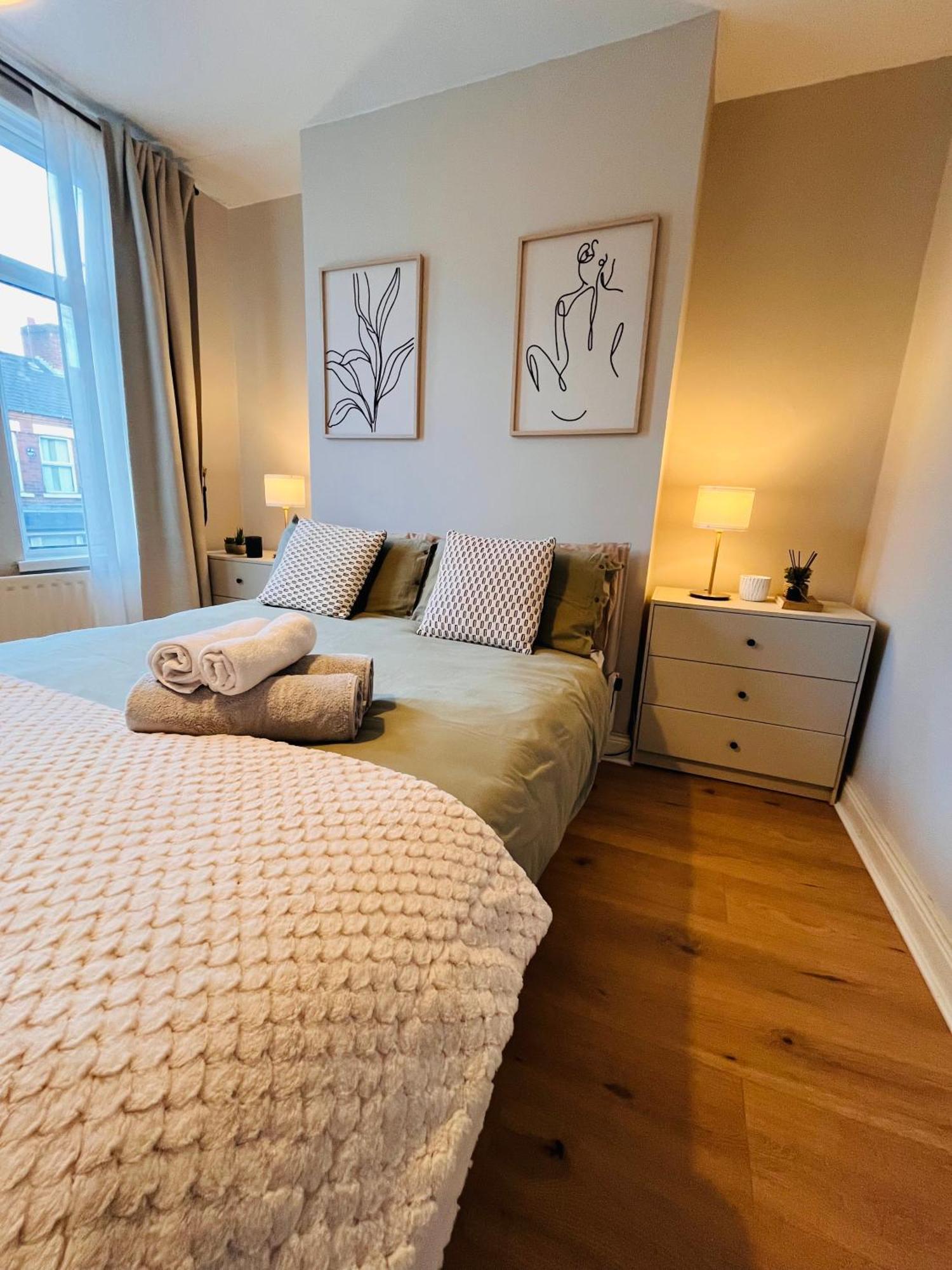 J&S Downtown Sky Attic House Daire Belfast Dış mekan fotoğraf